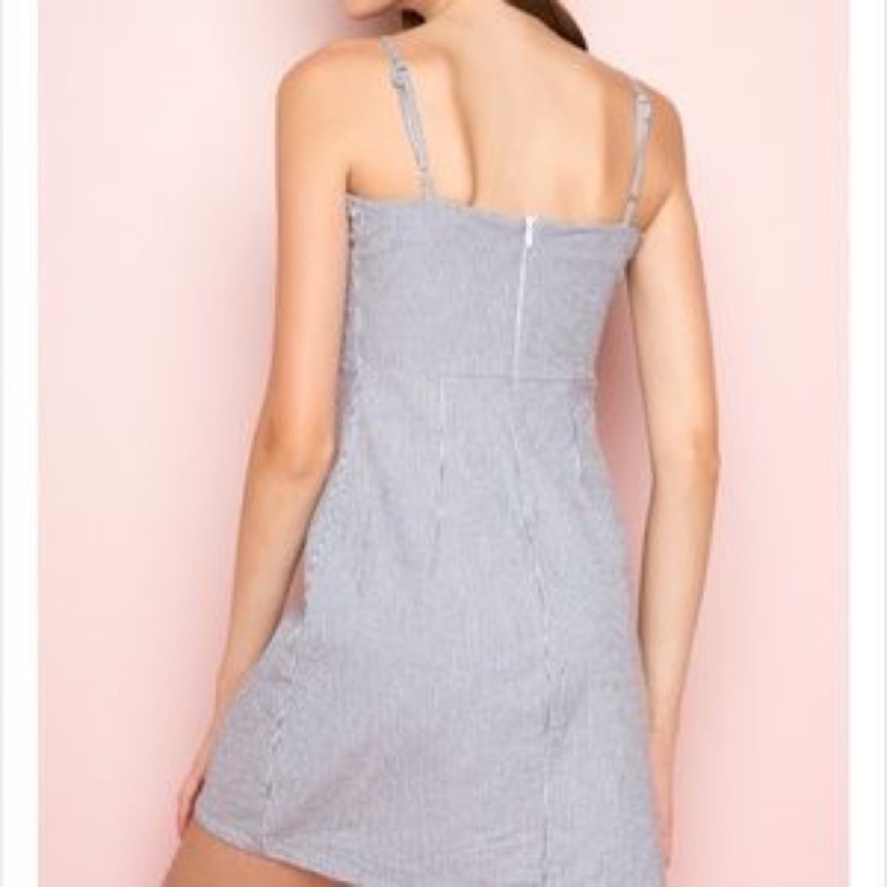 Brandy Melville Karla dress - Picture 2 of 4